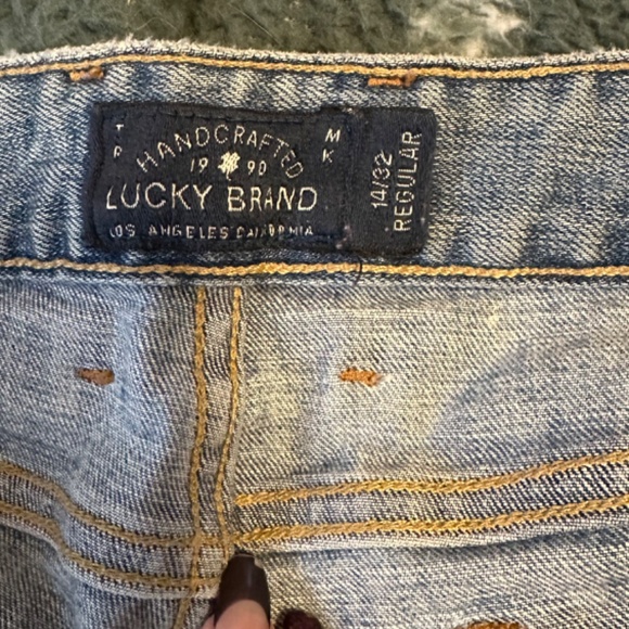 Lucky Lolita - Picture 3 of 3